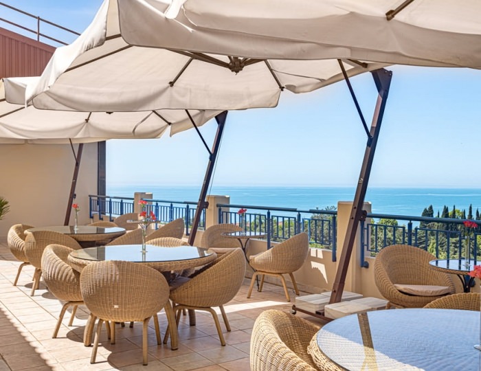 Терраса - Комплекс ODISSEYA Wellness Resort / Одиссея Велнес Резорт